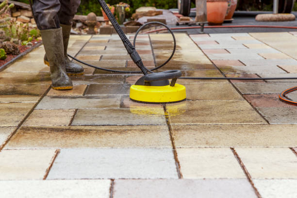 Best Sidewalk and Walkway Cleaning  in Midway City, CA